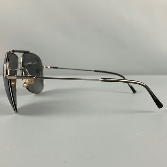 GUCCI Silver Metal Aviator Sunglasses - Picture 4 of 9